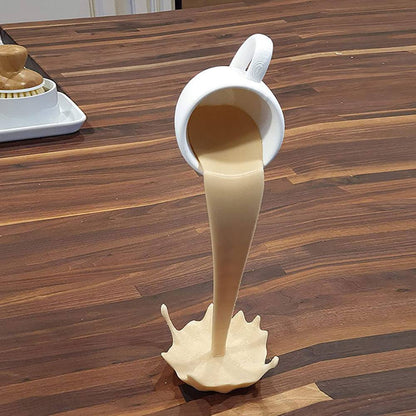 Decoração Moderna de Xícara derramando café - Kitsune | Loja Geek